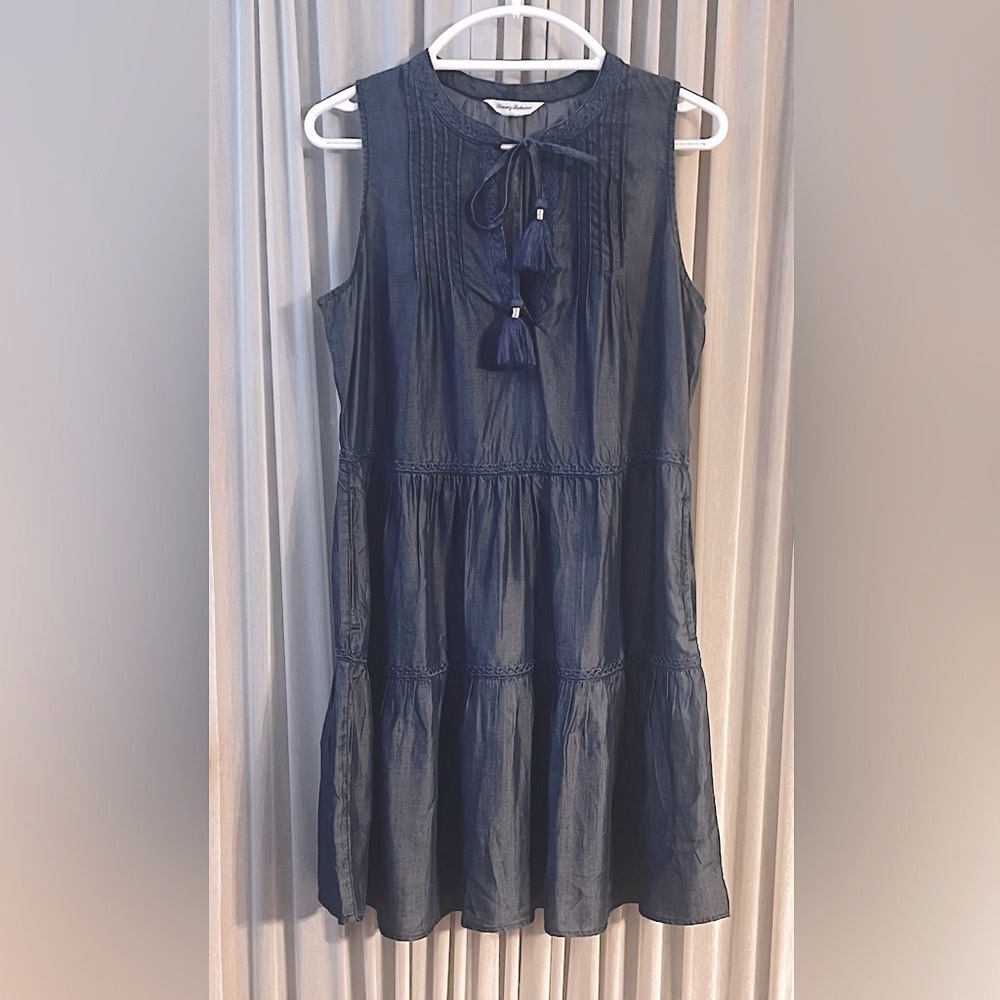TOMMY BAHAMAS NAVY ABSOLUTELY STUNNING DRESS,  NO SIZE TAG ( DEFINITELY MED)